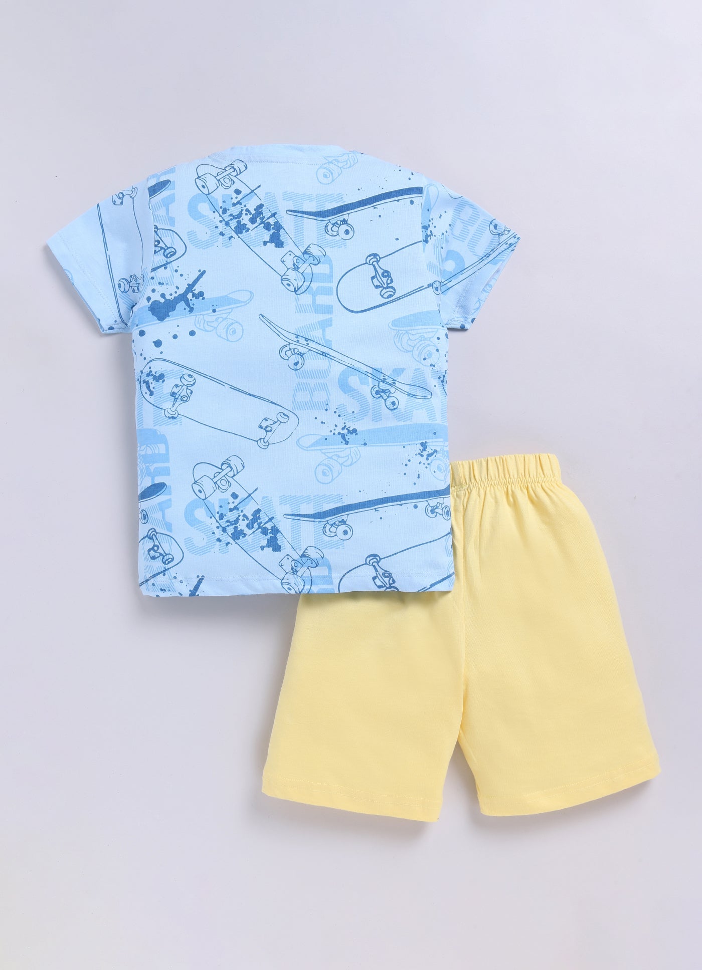 Skateboard Print T-Shirt & Yellow Shorts Set for Boys (Sky Blue) - ParrotCrow