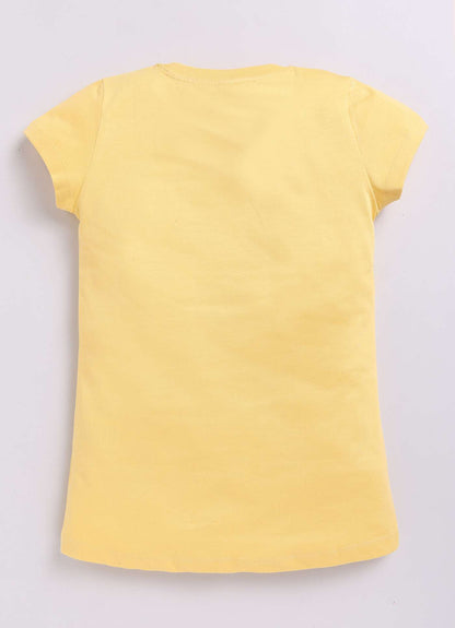 Flower Jar Print Cotton T-Shirt for Girls - ParrotCrow