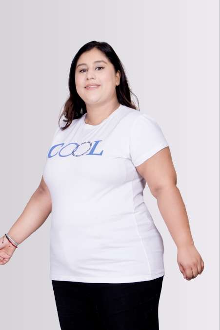 Cool Breeze Sky Waterway Colour Round Neck Lycra T-shirts For Womens