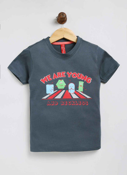 We are young & reckless cotton t-shirt for boys - ParrotCrow