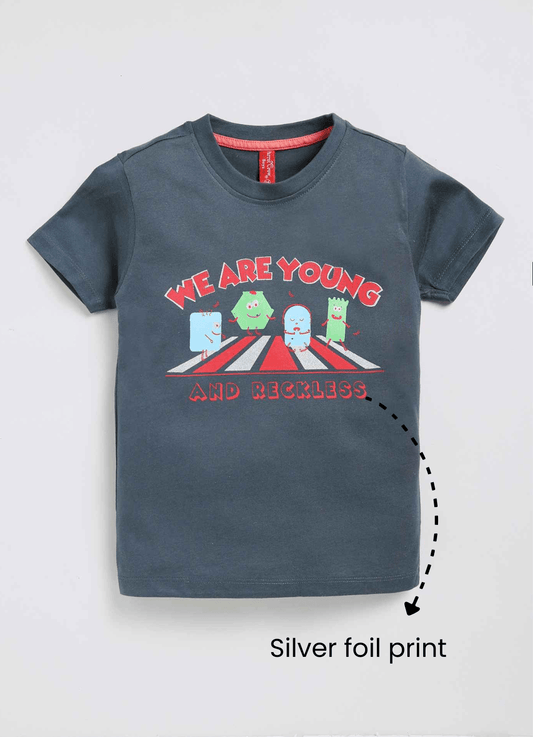 We are young & reckless cotton t-shirt for boys - ParrotCrow
